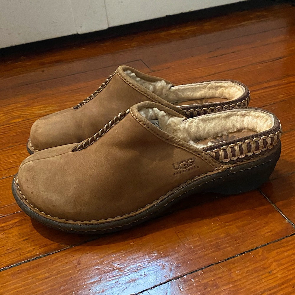Ugg Slip Ons